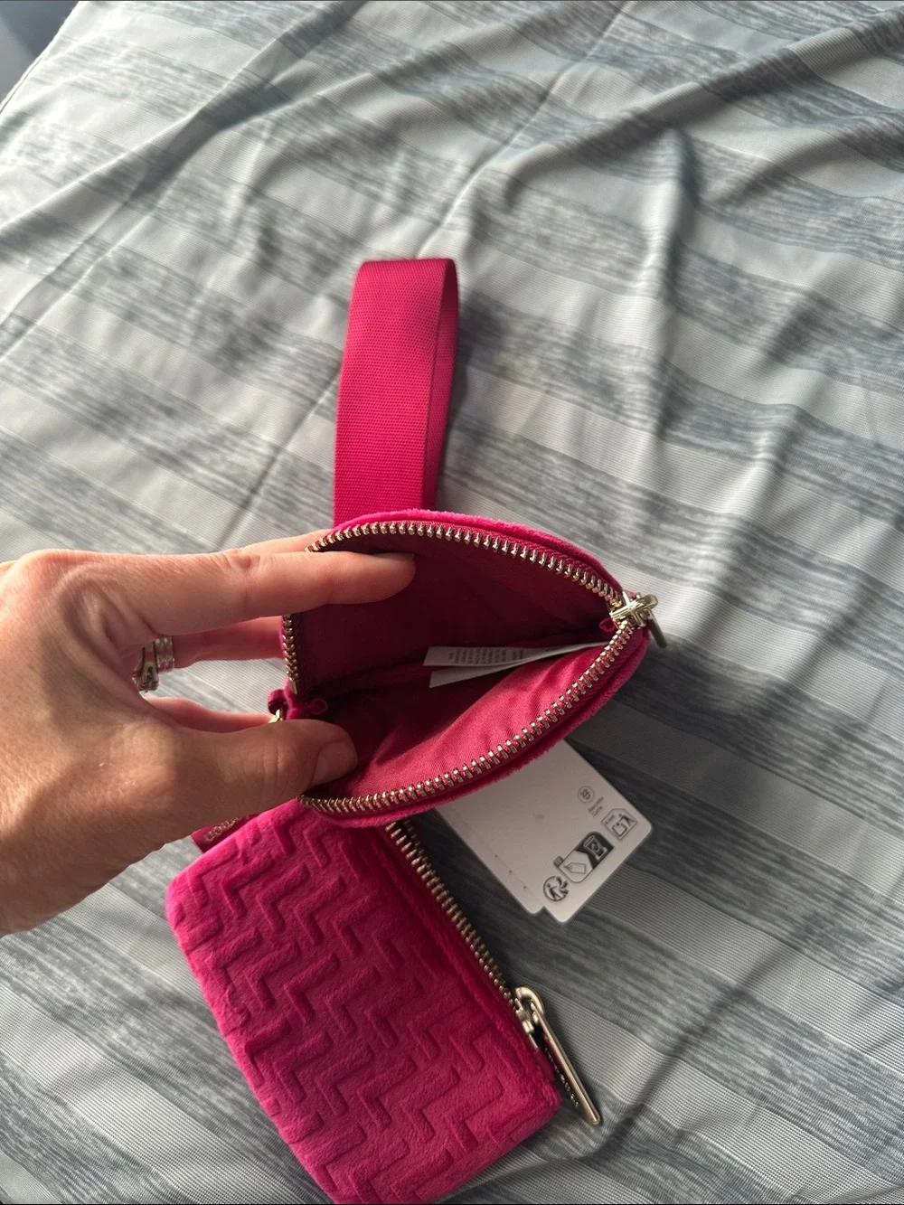 Lululemon Dual Pouch Berry Rumble NWT